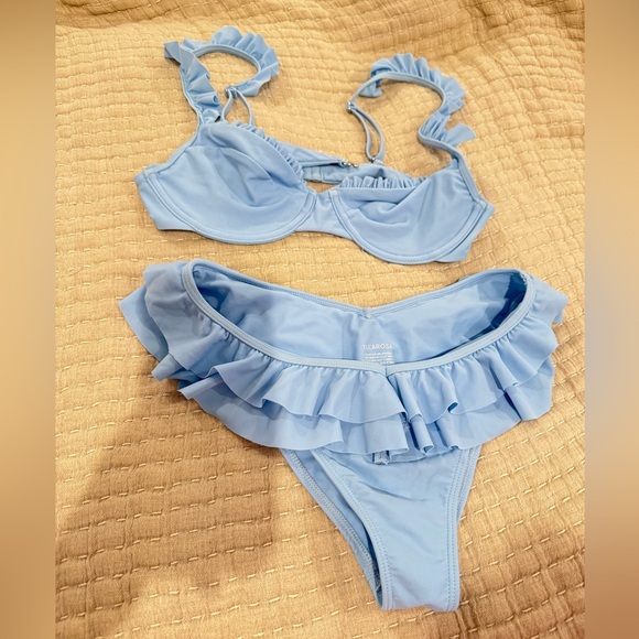 RARE NWOT Tularosa Fabiana Ruffle Powder Blue Bikini Set Size: Medium - Picture 5 of 10